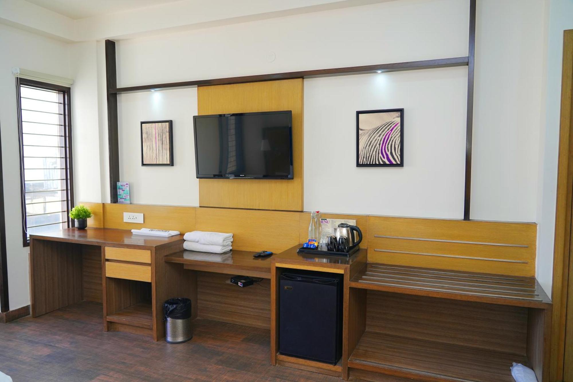 Purple Cloud Hotel Devanahalli Exterior foto